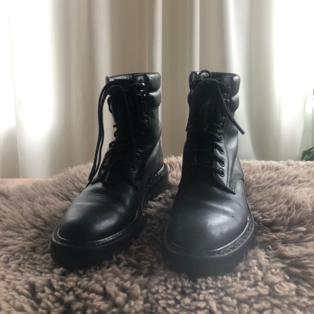 Saint Laurent YSL Black Leather Lace Up Trekker 20 Combat Boots